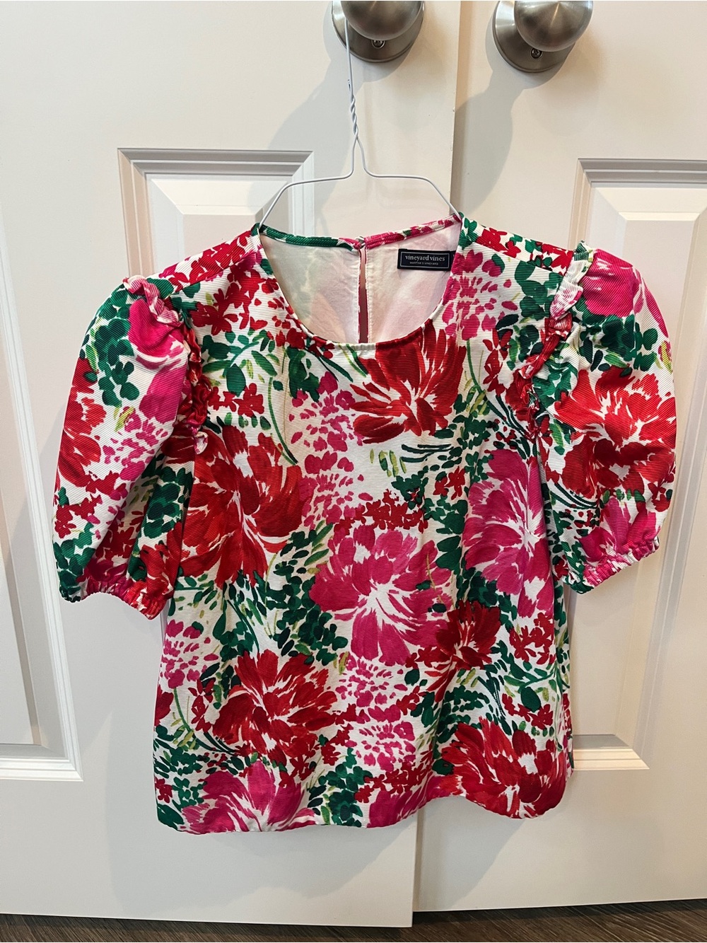 Vineyard Vines Red, Pink & Green Floral Puff-Sleeve Blouse